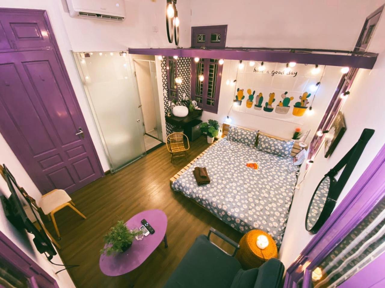 May - Purple Phone 09756-59323