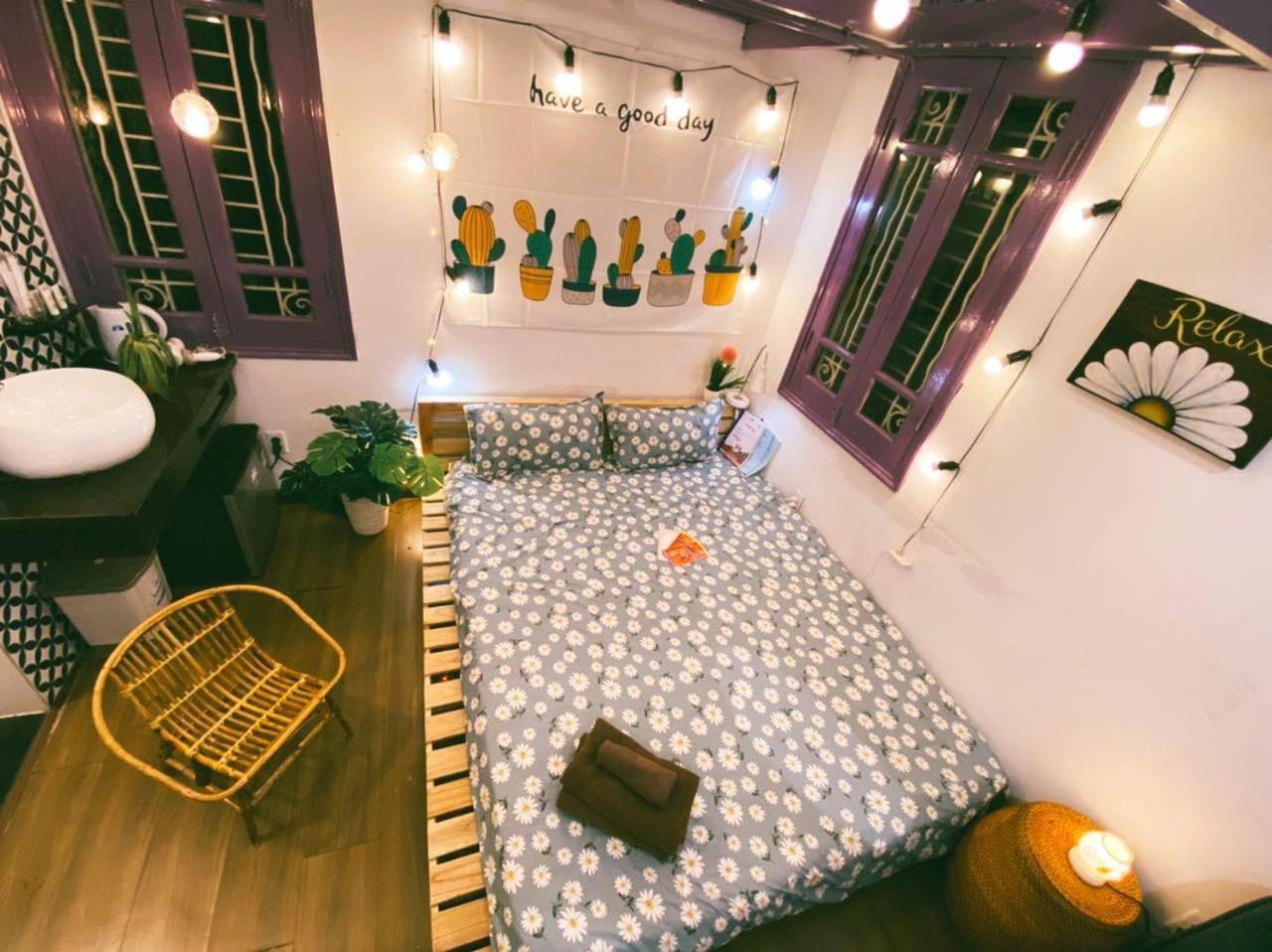 May - Purple Phone 09756-59323 Homestay *