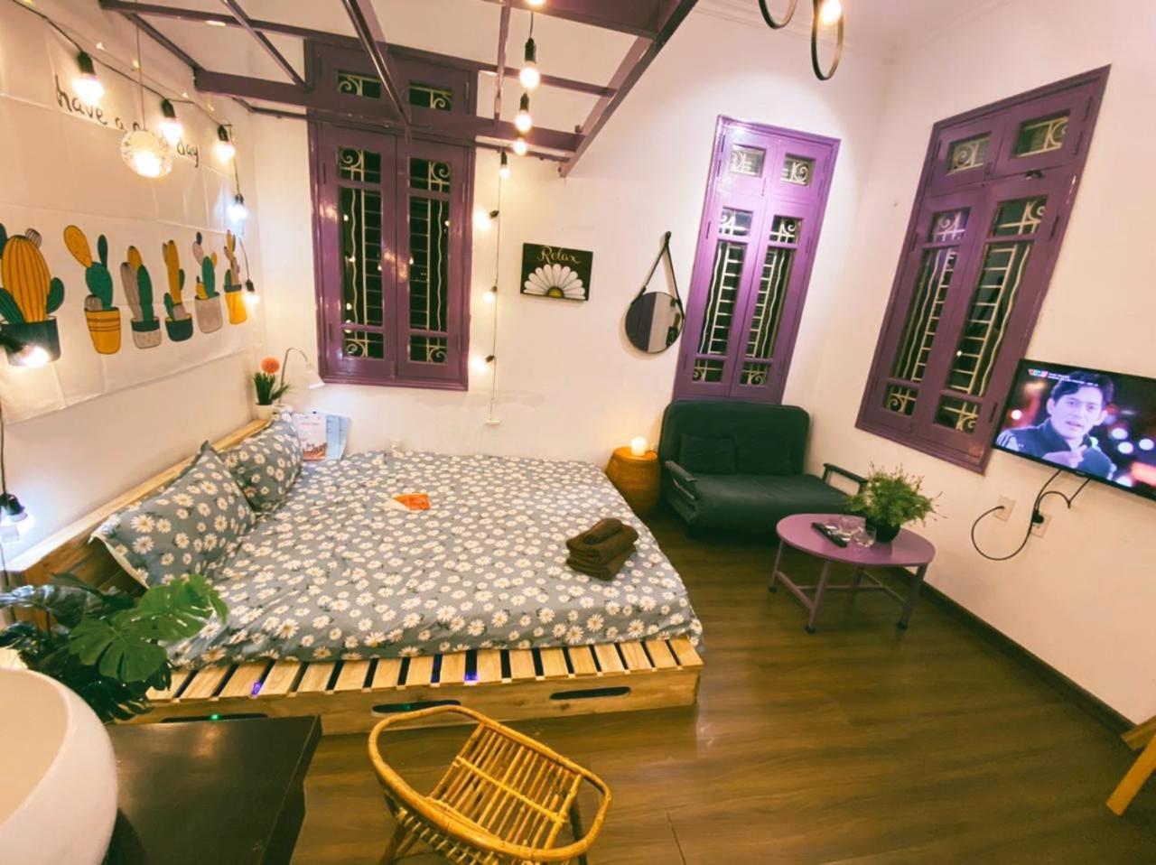 Homestay May - Purple Phone 09756-59323 Hanoi