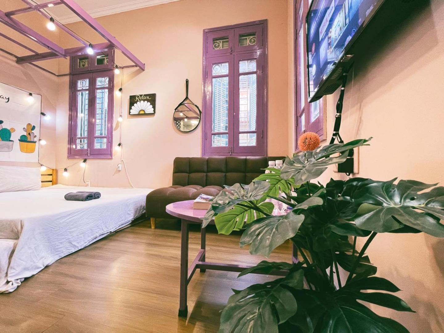 Homestay May - Purple Phone 09756-59323 *